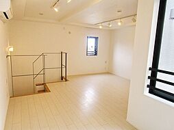 東急目黒線 西小山駅 徒歩5分の賃貸マンション 4階1LDKのリビング/ダイニング