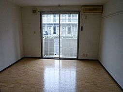 サンガーデン春日 C102 1階1Kのリビング/ダイニング