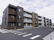 万博記念公園駅より徒歩17分 1階 築6年2ヶ月の賃貸物件