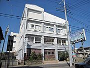 みどりの駅よりバス5分 徒歩1分 3階 築55年8ヶ月の賃貸物件