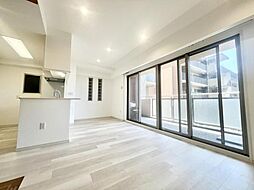 ルイシャトレ御幣島駅前 3LDKのリビング/ダイニング