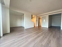 グランドメゾン新梅田タワー 3SLDKのリビング/ダイニング