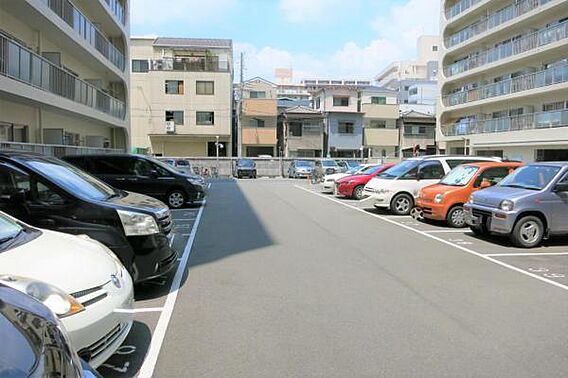-駐車場- マ...