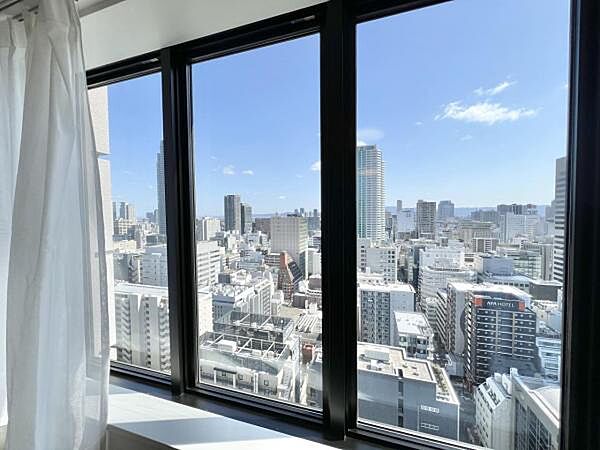 LDK開口部分からの眺望です。
