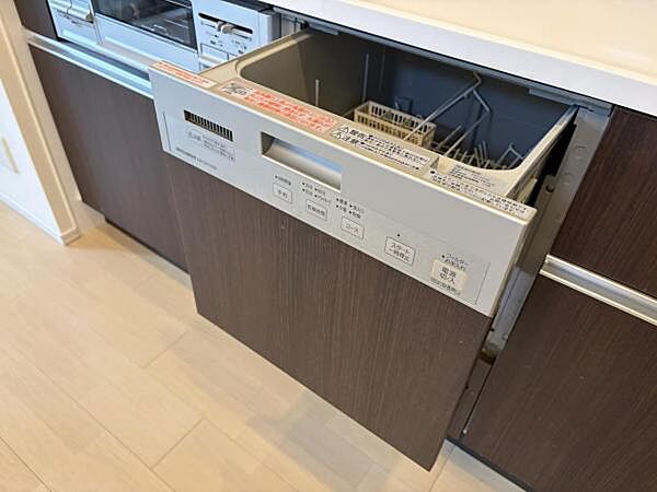 ～食洗機～ 日々の手間が省ける食洗機が完備されております。