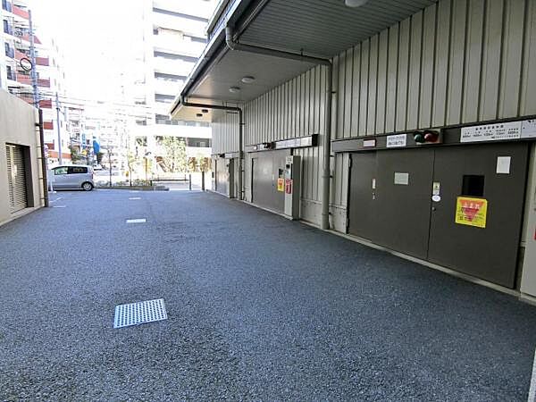 敷地内駐車場です。