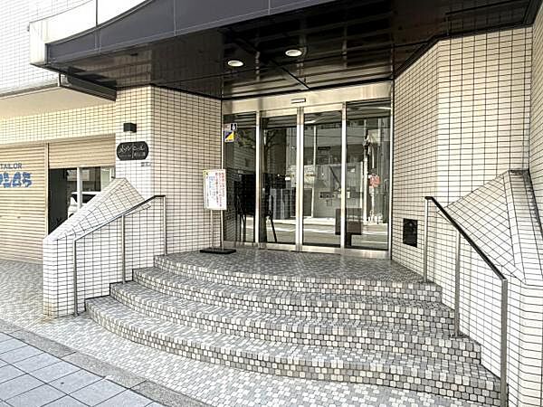 オートロック付きですので女性の方も安心です。