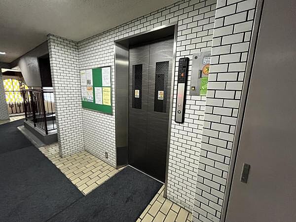 ～その他共用部～ エレベーター部分です。