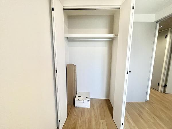 ご家族の成長と共に、いつの間にか増えてしまうお荷物もしっかりとしまっておける十分な収納スペース