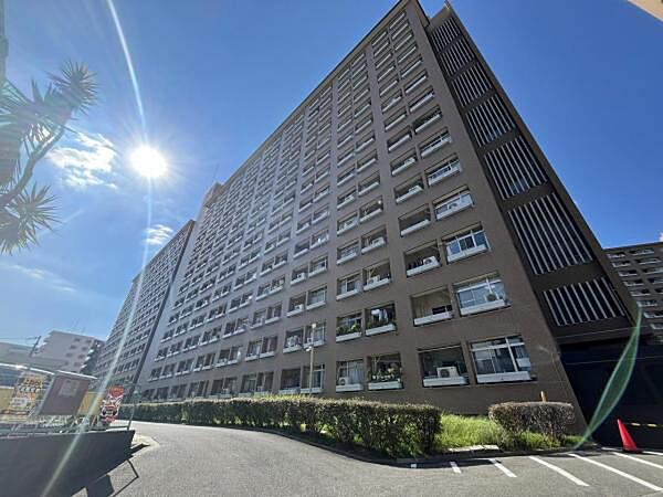 ～外観写真～ 修繕された綺麗なマンションです。