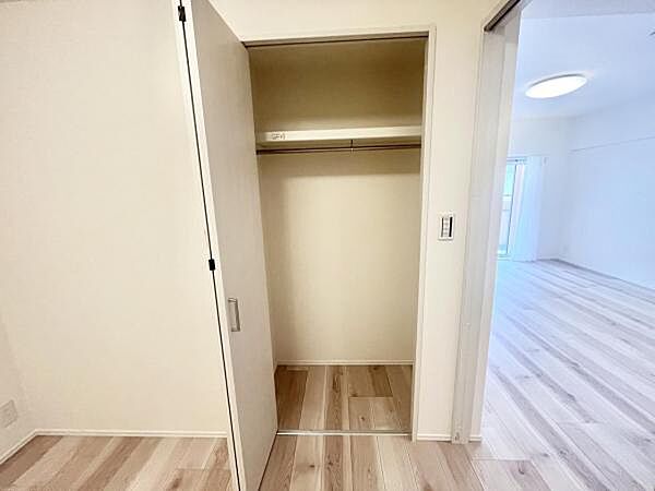 ご家族の成長と共に、いつの間にか増えてしまうお荷物もしっかりとしまっておける十分な収納スペース