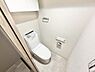 トイレ：温水洗浄便座付きのトイレです。