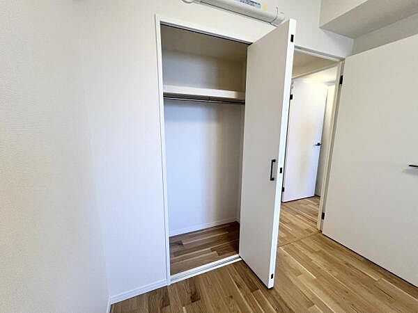 ご家族の成長と共に、いつの間にか増えてしまうお荷物もしっかりとしまっておける十分な収納スペース