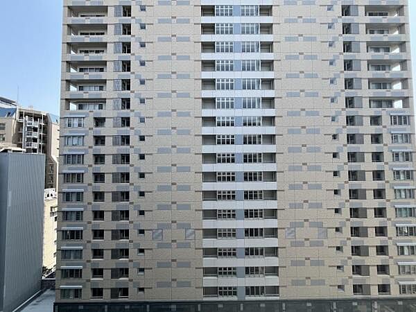 ～眺望～ 南向きのバルコニーからの眺望です。