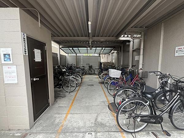 ～駐輪場～