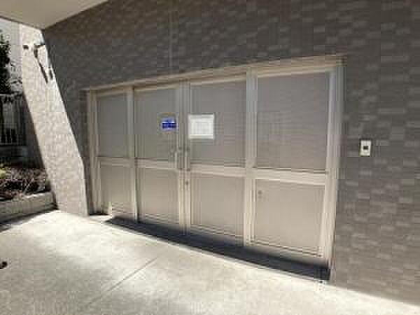 ～その他共用部～ ゴミ捨て場です。
