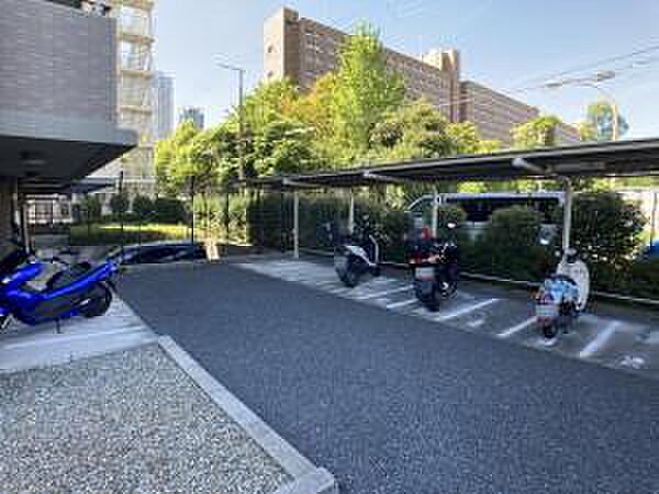 ～駐輪場～ バイク置き場です。