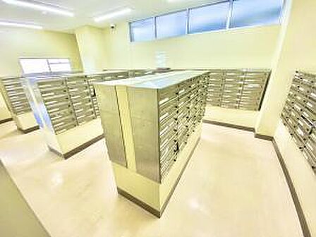 ~郵便受けポスト~ 356戸の郵便受けポストです。