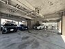 その他：～駐車場～ 駐車場も敷地内に完備されております。