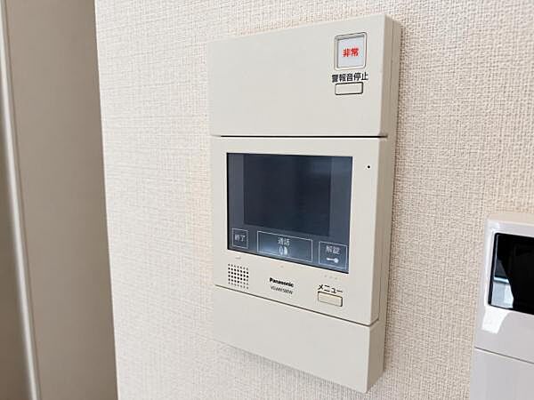 ＼モニター付きインターホン／