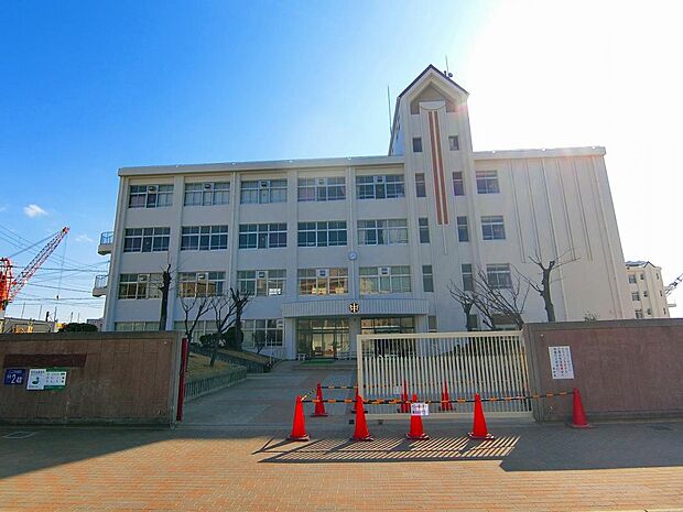 神戸市立　吉田中学校