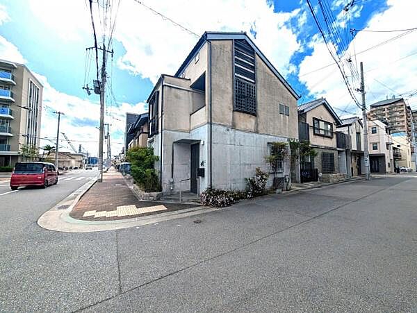区画整理された綺麗な街並み