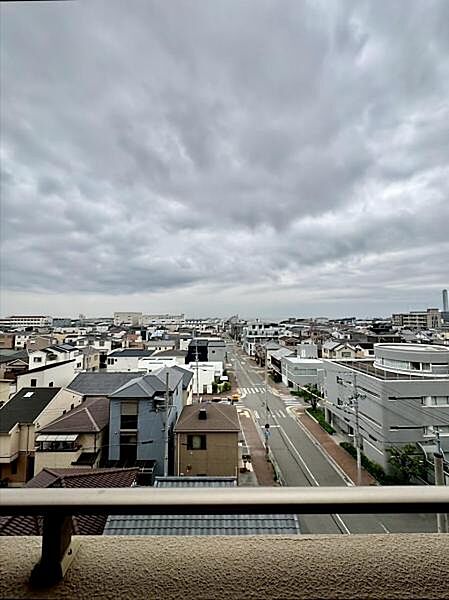 即日案内可能。  オンラインでご提案する「お客様専用サイト」が大好評！  スマホで手軽に物件を比較できて、家族みんなで楽しく家探し。  毎月先着順のご案内です。まずはお気軽にお問い合わせください。