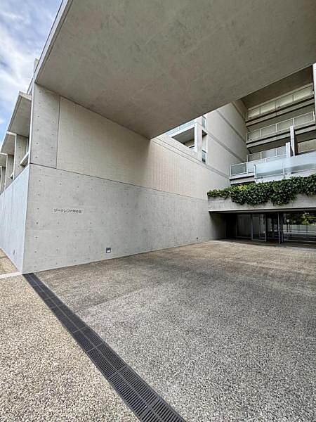 エントランスを拡大表示