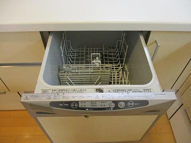 ●キッチンには食洗機、浴室には換気乾燥暖房機等、あってうれしい設備が充実