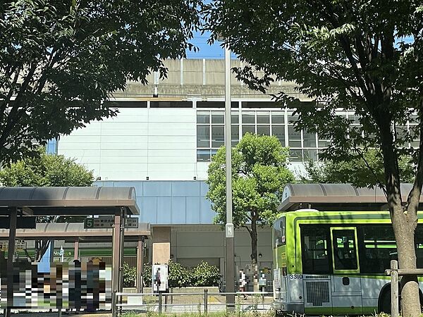 赤羽駅まで徒歩8分、複数路線ご利用可能で通勤便利