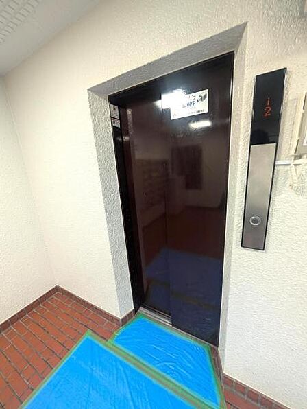 エレベーターは1基設置、重たいお荷物を持ち帰った日でも安心
