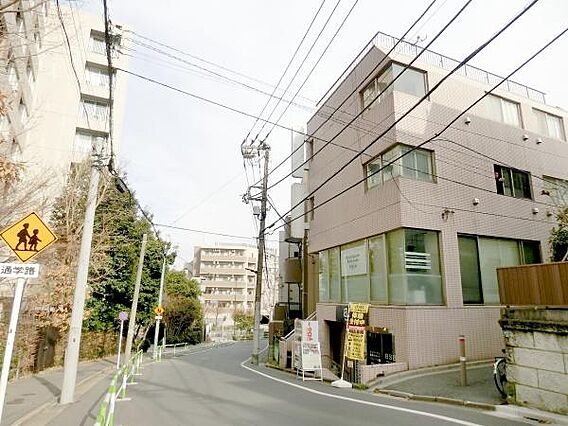 前面道路幅員7...