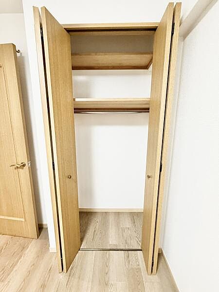 クローゼット完備で日々の暮らしも快適に！