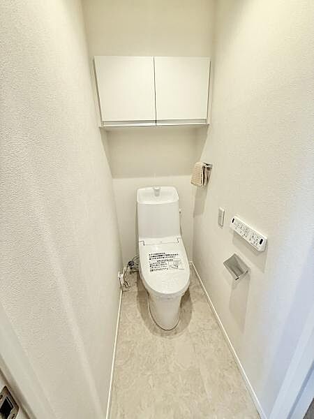 白を基調としたシンプルかつゆとりある空間です！