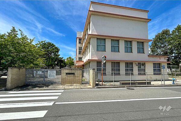 武庫小学校[公立]の外観