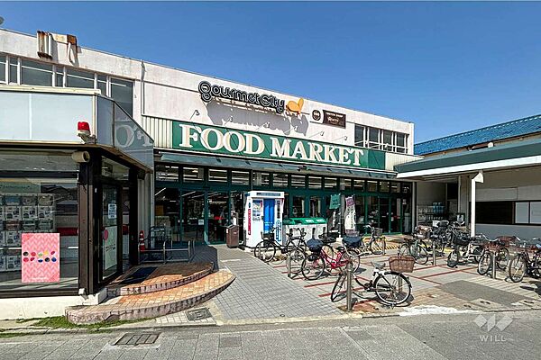グルメシティ(西大島店)の外観