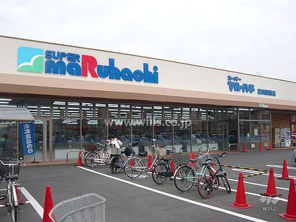 スーパーマルハチ(尼崎駅前店)の外観