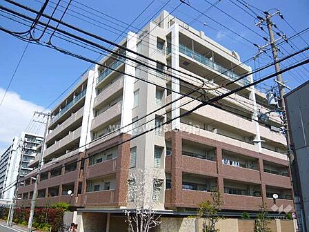 パレ尼崎ファインステイの外観（南西側から）