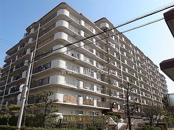 外観：328000679144