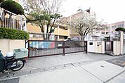 名古屋市立貴船小学校 382m