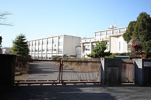 画像27:名古屋市立東星中学校 745m