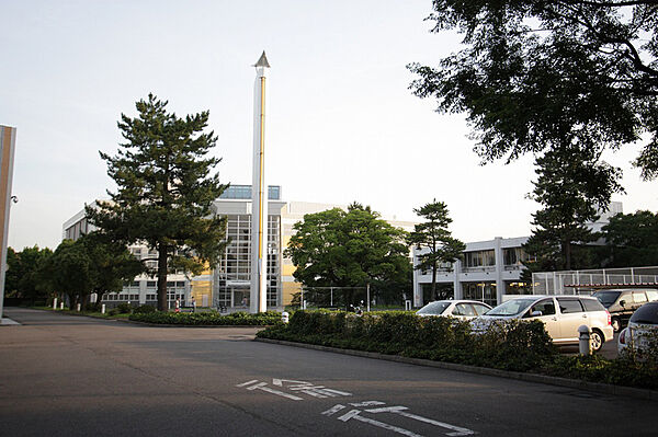 画像27:名古屋商科大学国際教育研究センター 860m