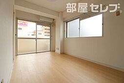 小塩マンション 5階ワンルームのリビング/ダイニング