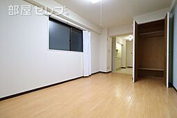 パラシオン東山 1階1Kのリビング/ダイニング