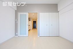 セレニティー東山公園 5階1Kのリビング/ダイニング