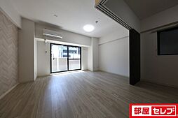 GRAN DUKE栄elima 4階1LDKのリビング/ダイニング