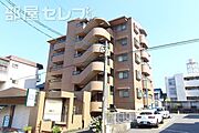 ファミール一社 4階 築36年9ヶ月の賃貸物件