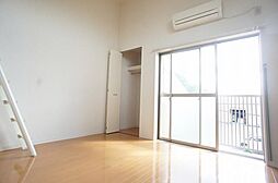 フォービエン川西 2階1Kのリビング/ダイニング