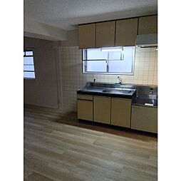 第2藤島ビル 2階2LDKのリビング/ダイニング