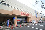 西友高針店 63m